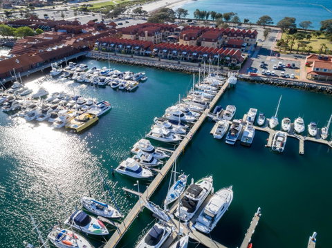 Hillarys Harbour Resort - Tourism Caloundra 5