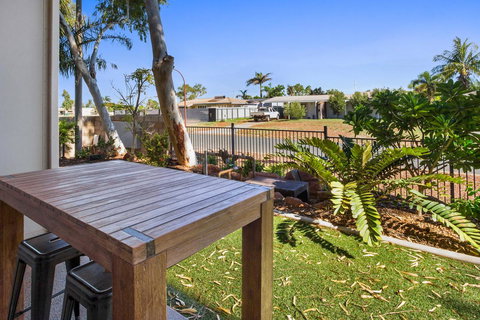 Latitude20 The Dunes - Tourism Caloundra 13