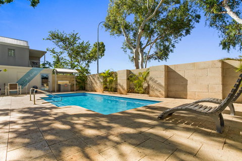 Latitude20 The Dunes - Tourism Caloundra 11