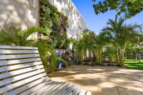 Latitude20 The Dunes - Tourism Caloundra 14