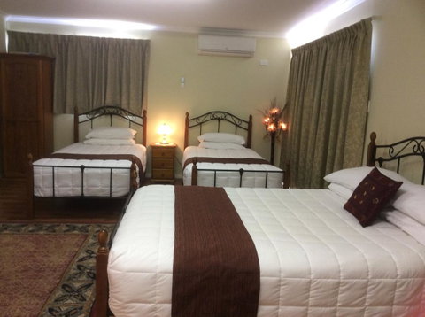 Armadale Cottage Bed & Breakfast - Tourism Caloundra 5
