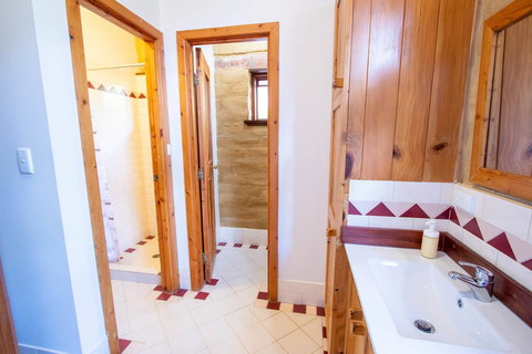 Denmark Forest Retreat - Tourism Caloundra 18