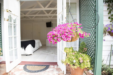 Rosebridge House Bed & Breakfast Adult Retreat - Tourism Caloundra 8