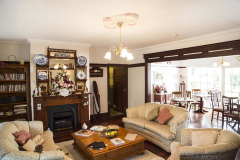 Rosebridge House Bed & Breakfast Adult Retreat - Tourism Caloundra 16