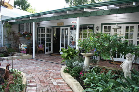 Rosebridge House Bed & Breakfast Adult Retreat - Tourism Caloundra 1