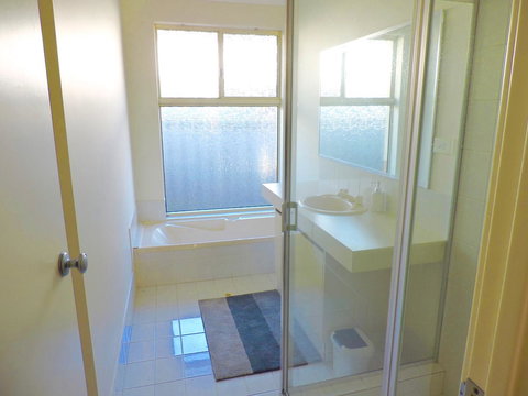 Silver Gull Family Retreat - Tourism Caloundra 10