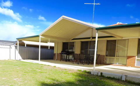 Silver Gull Family Retreat - Tourism Caloundra 13