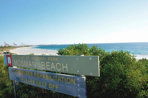 RoseMoore Bed & Breakfast - Tourism Caloundra 14