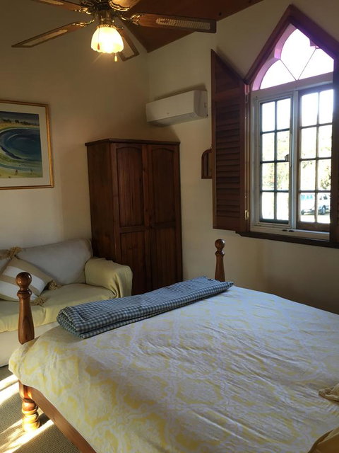 RoseMoore Bed & Breakfast - Tourism Caloundra 5