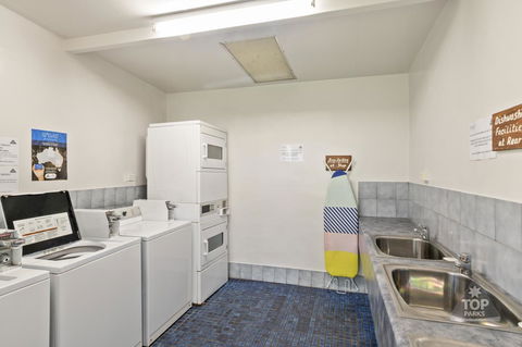 Gracetown Caravan Park - Tourism Caloundra 4