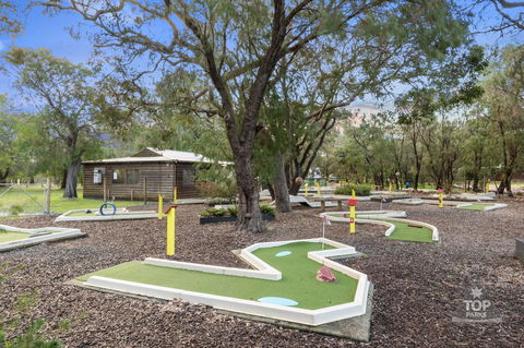 Gracetown Caravan Park - Tourism Caloundra 0
