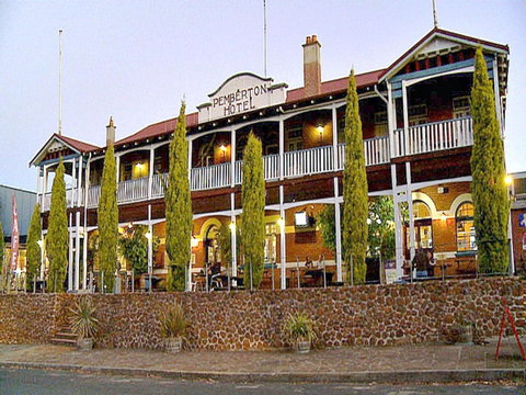 The Pemberton Hotel - Tourism Caloundra 0