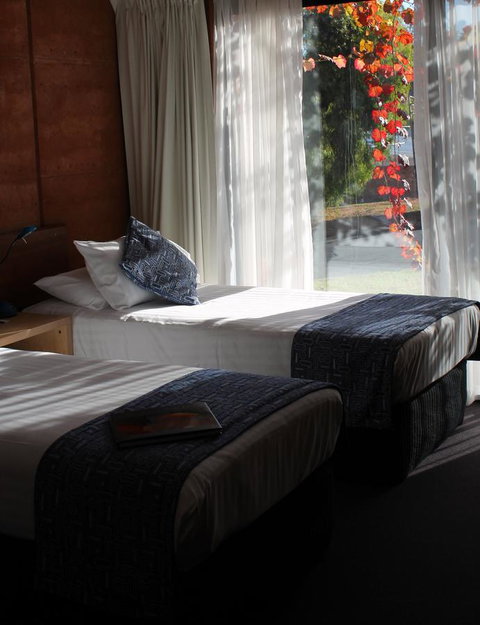 The Pemberton Hotel - Tourism Caloundra 19