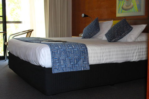 The Pemberton Hotel - Tourism Caloundra 17