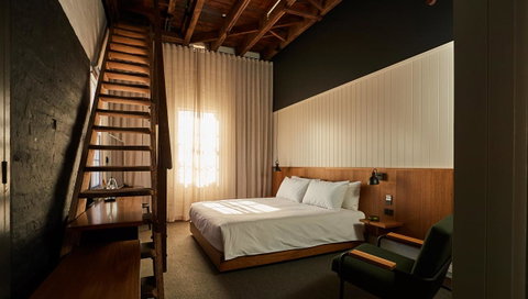 The Premier Mill Hotel - Tourism Caloundra 3