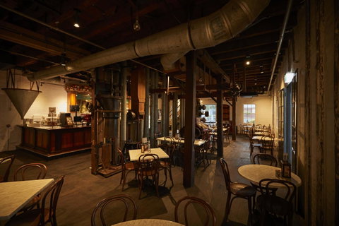 The Premier Mill Hotel - Tourism Caloundra 30