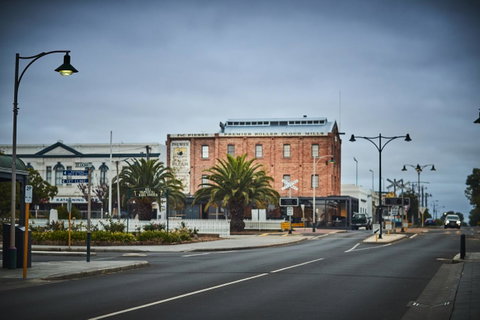 The Premier Mill Hotel - Tourism Caloundra 14