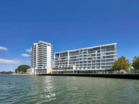 The Sebel Mandurah - Tourism Caloundra 0