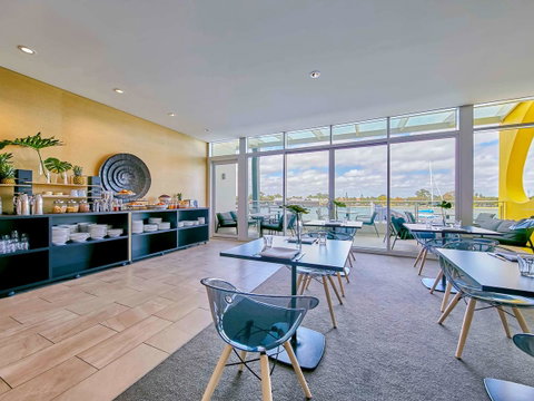 The Sebel Mandurah - Tourism Caloundra 16