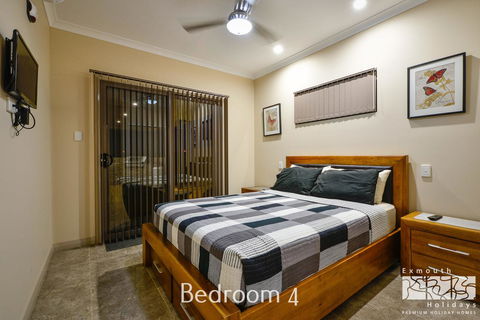 7 Kestrel Place - Tourism Caloundra 15