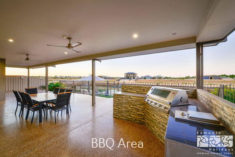 7 Kestrel Place - Tourism Caloundra 18