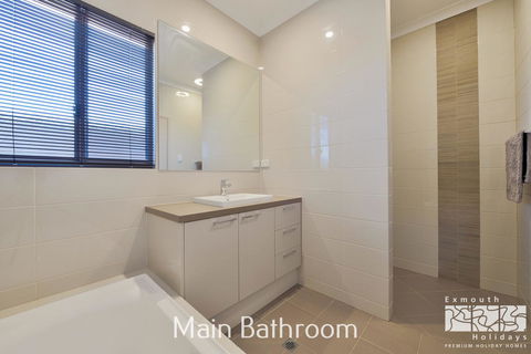 7 Kestrel Place - Tourism Caloundra 16