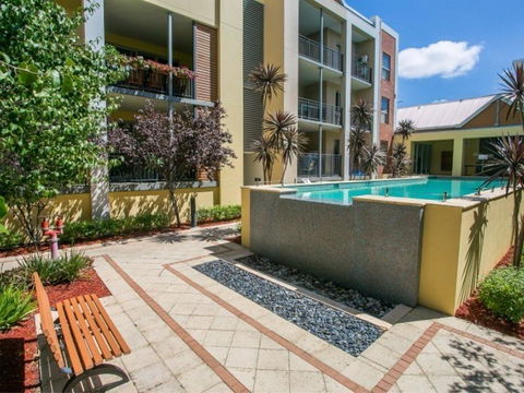 Arcus Apartment - Tourism Caloundra 1