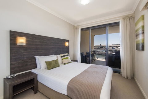 Dolphin Quay Apartments - Tourism Caloundra 29