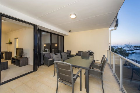 Dolphin Quay Apartments - Tourism Caloundra 24