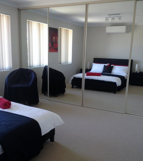 Aaratti House - Tourism Caloundra 6