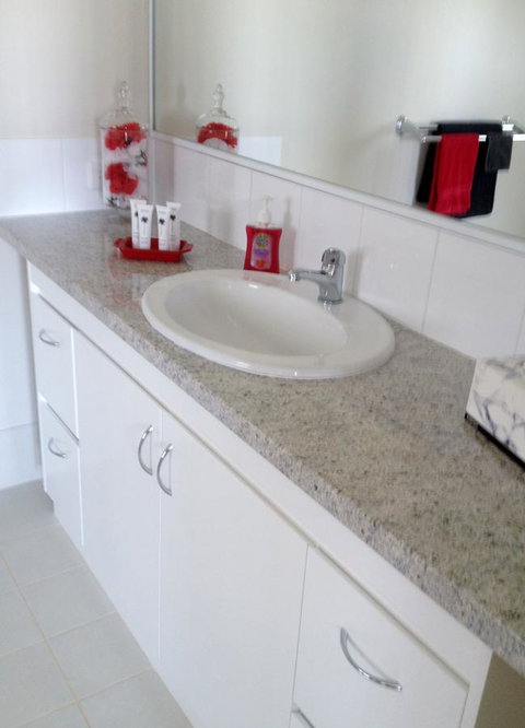 Aaratti House - Tourism Caloundra 7