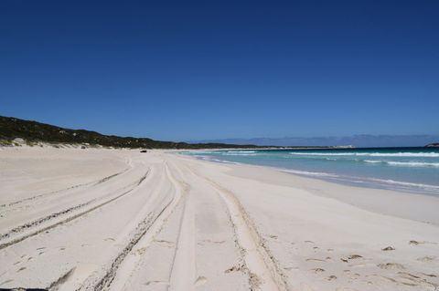 Eagle Bay House - Tourism Caloundra 37