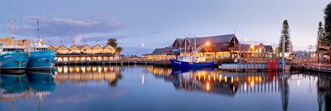 Fremantle Sunset Studio Rottnest Island Views - Tourism Caloundra 15