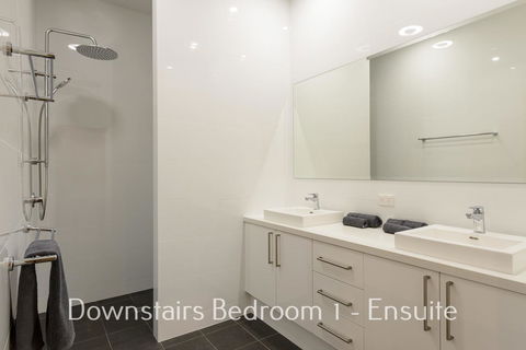 32 Corella Court - Tourism Caloundra 8