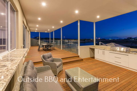 32 Corella Court - Tourism Caloundra 19