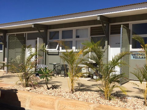 Getaway Villas Unit 389 - Tourism Caloundra 0
