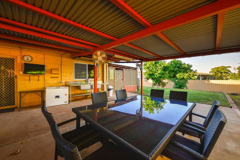 30 Kennedy Street - Tourism Caloundra 19
