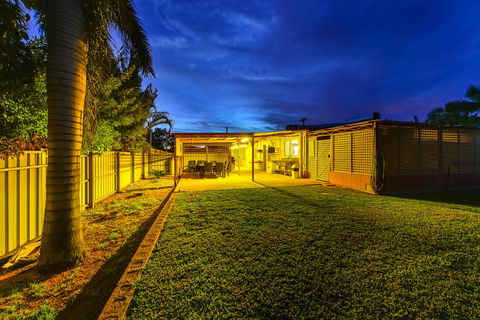 30 Kennedy Street - Tourism Caloundra 21