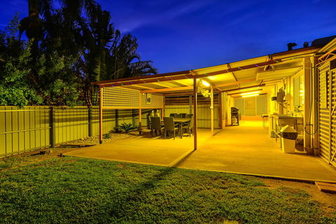30 Kennedy Street - Tourism Caloundra 22