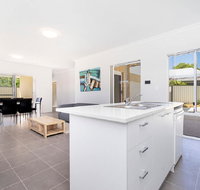 Victoria Park Town House - Tourism Caloundra