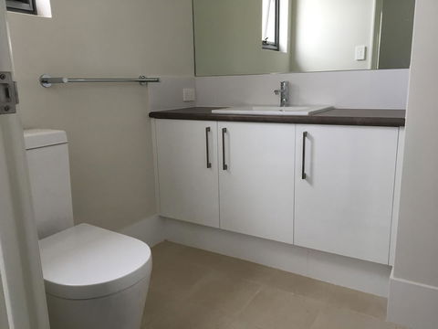 Apartment In Queens Park - Tourism Caloundra 4