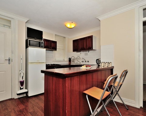 Mollies - Central Fremantle 1 Bedroom Apartment - Tourism Caloundra 2