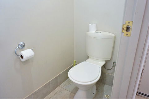 9 Krait Street - Perfect For Large Groups Or Families Alike - Tourism Caloundra 17