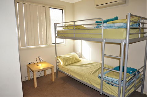9 Krait Street - Perfect For Large Groups Or Families Alike - Tourism Caloundra 10