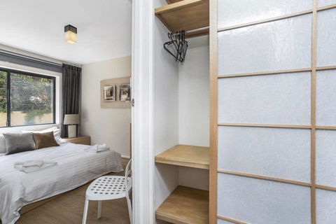 Gorgeous 26 1 Bed Designer Fitout Perfect Location - Tourism Caloundra 43