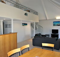 Osprey Holiday Village Unit 108 - Ideal apartment for a family of 6 - Tourism Caloundra