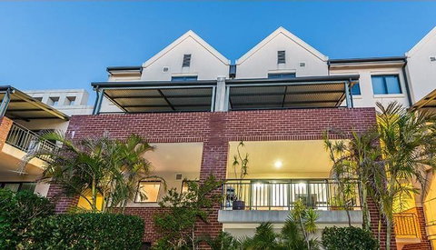 Subiaco Emporium Apartment - Tourism Caloundra 7