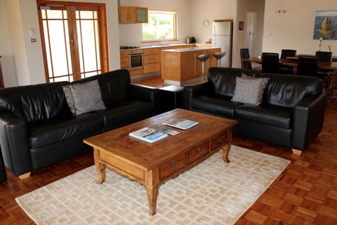 Moana Spa Villas - Prime Yallingup Location - Tourism Caloundra 7