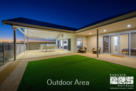 20 Madaffari Drive - Tourism Caloundra 19
