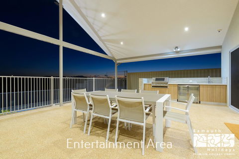 20 Madaffari Drive - Tourism Caloundra 17